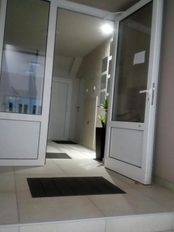 Apartman "Noa" Sremska Mitrovica Exteriér fotografie